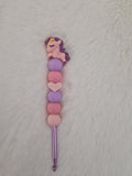 🧶 Design-Häkelnadel 4,5mm „Einhorn“ – Ergonomisch & Gut gelaunt