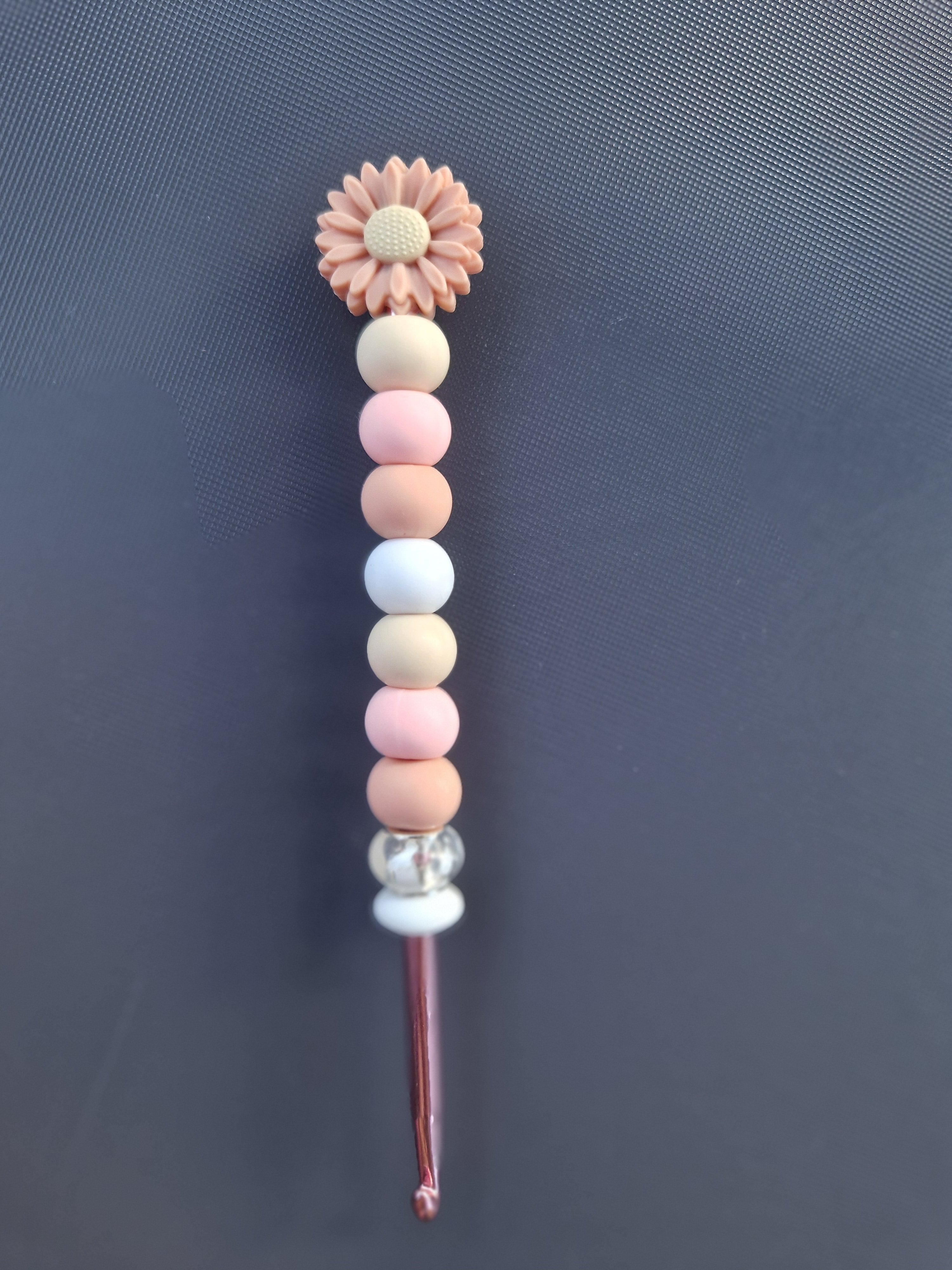 🧶 Design-Häkelnadel 4,5mm „Blütenzauber“ – Ergonomisch & Edel